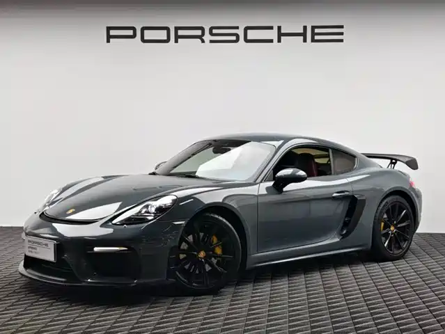 PORSCHE  718 2018