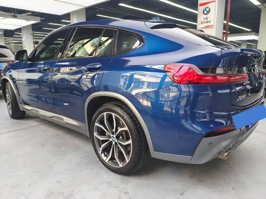 BMW X4 — миниатюра 10