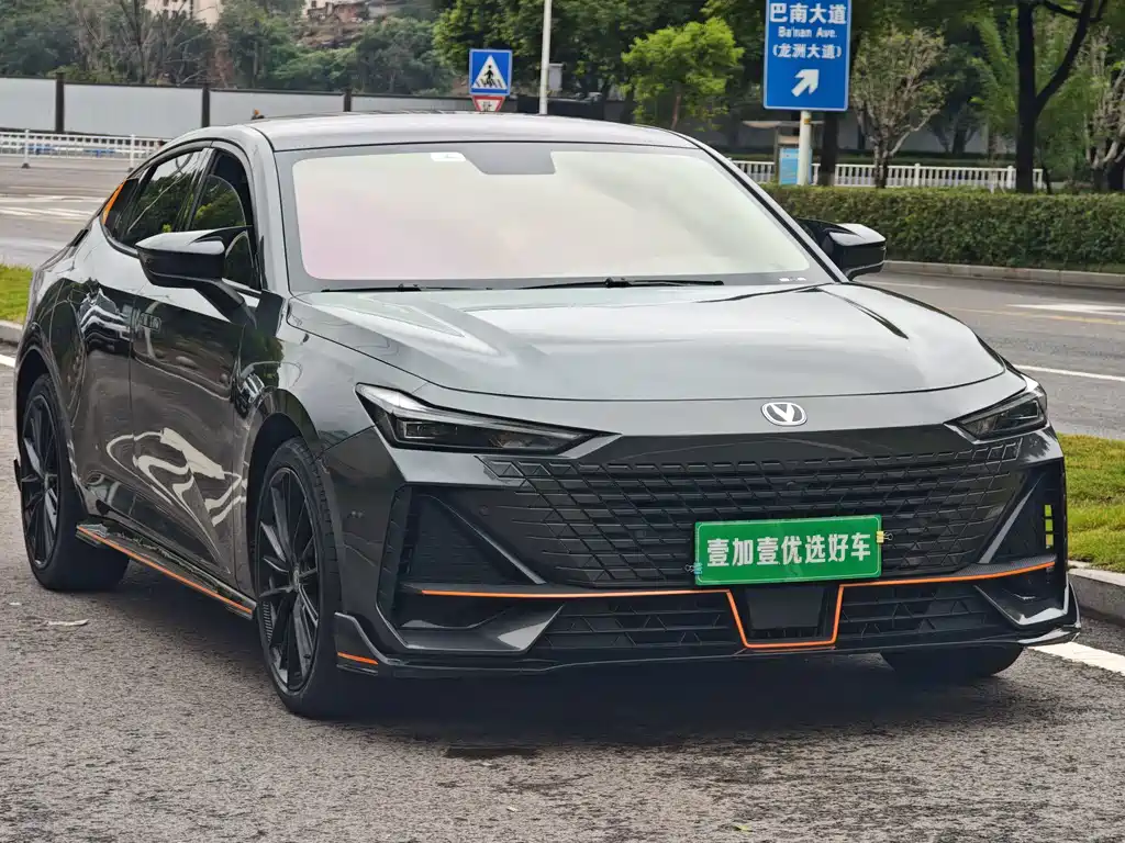 Changan UNI-V — миниатюра 3