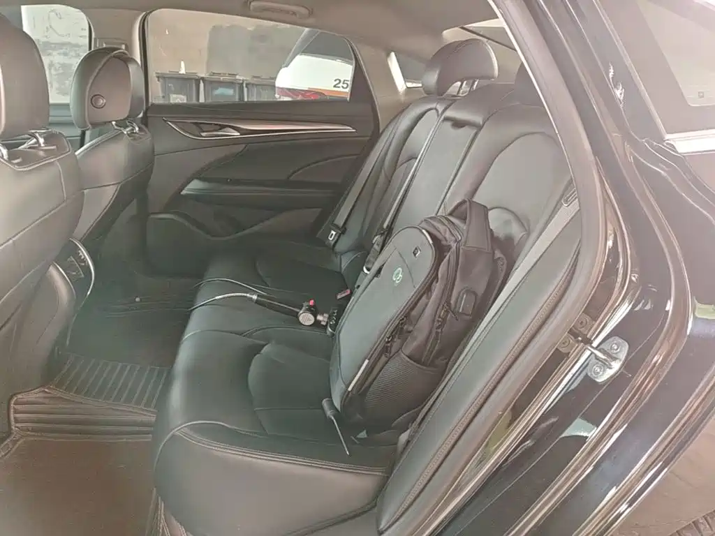 Buick LaCrosse — миниатюра 17