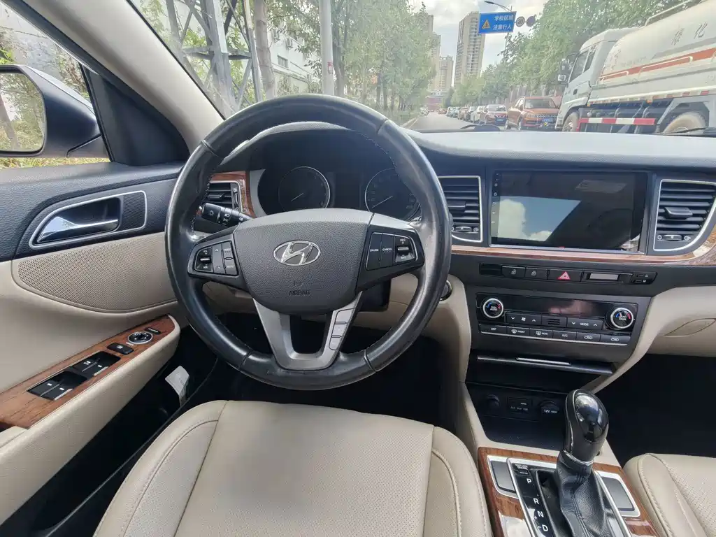 Hyundai Mistra — миниатюра 13
