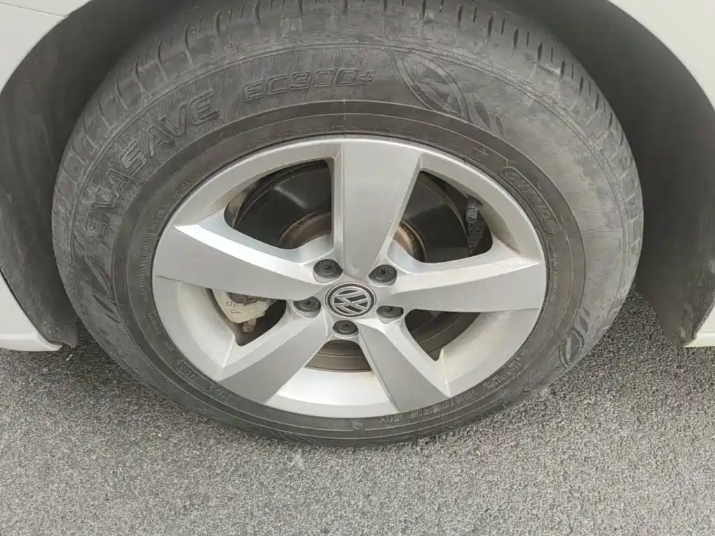 Volkswagen Lavida — миниатюра 23