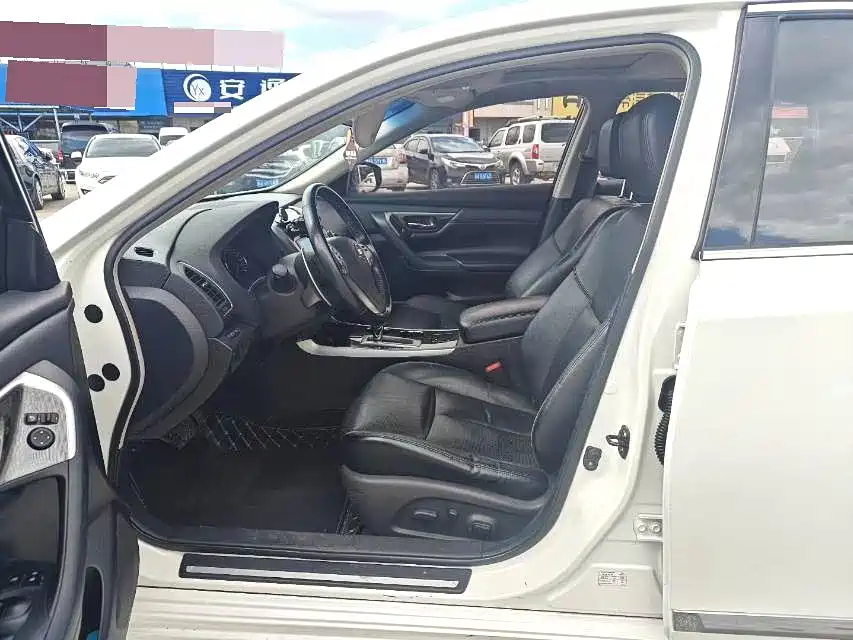 Nissan Teana — миниатюра 7