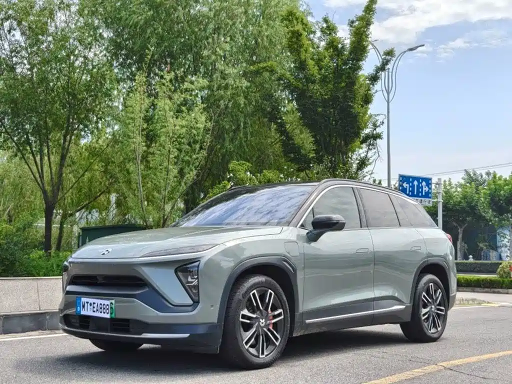 NIO ES6