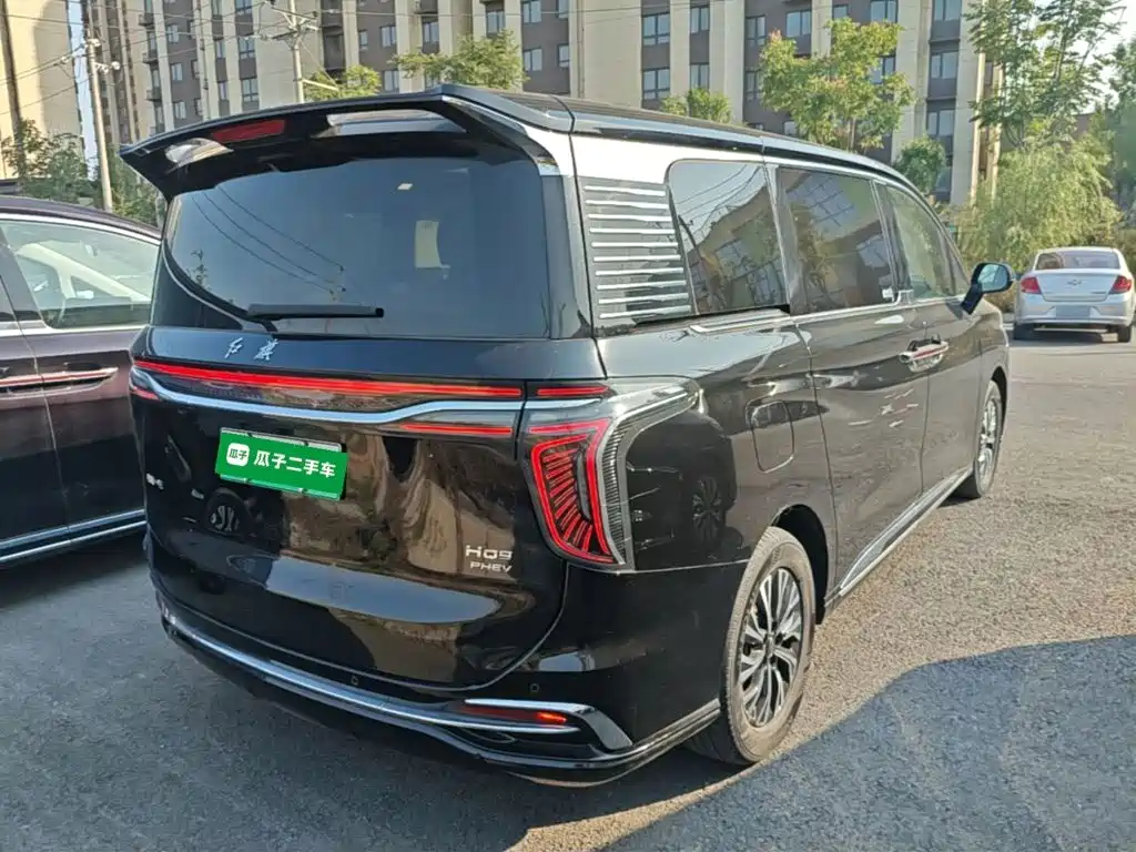 Hongqi Hongqi HQ9 PHEV — миниатюра 7