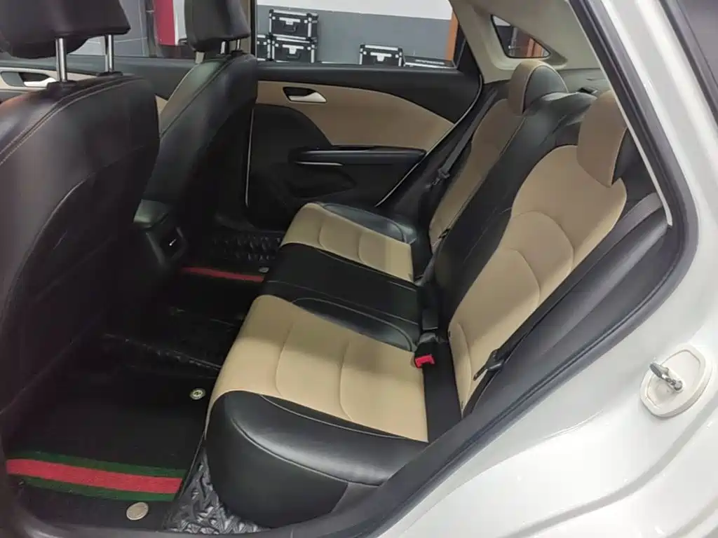 Chevrolet Monza — миниатюра 22