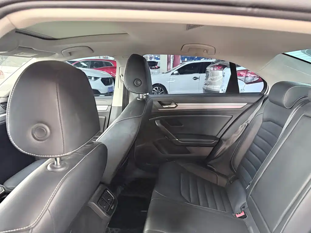 Volkswagen Lamando — миниатюра 12