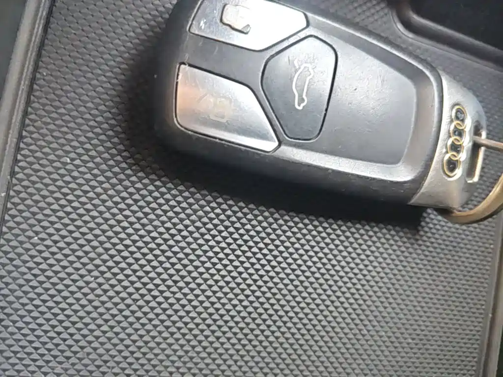 Audi A4L — миниатюра 9