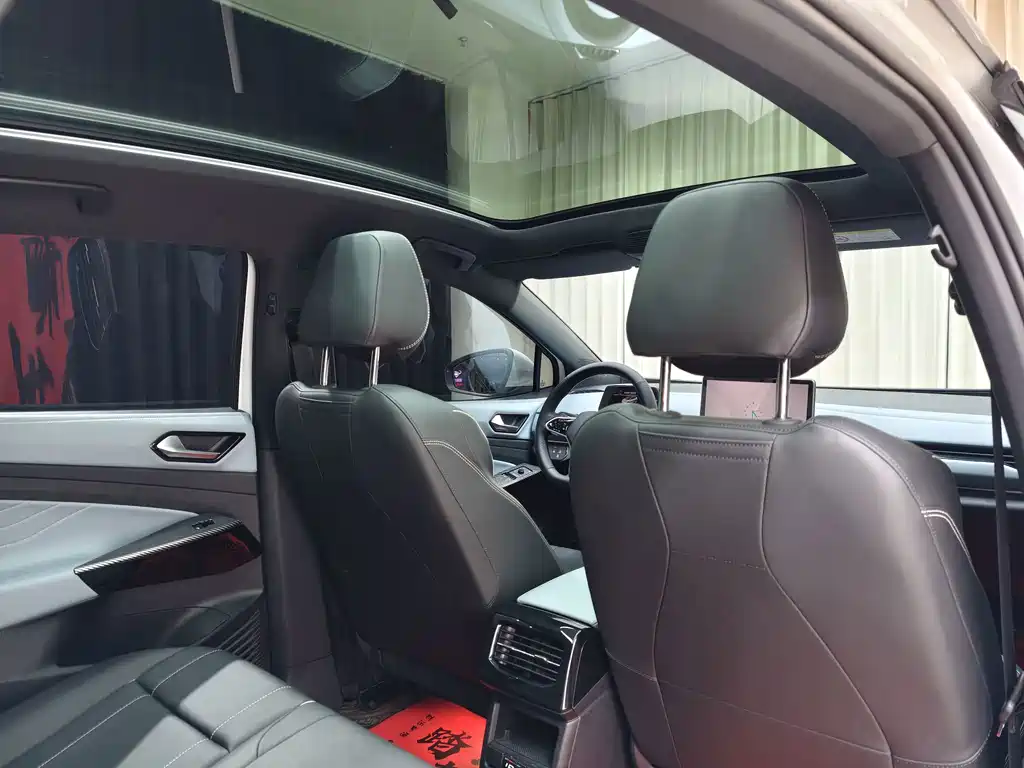 Volkswagen ID.4 X — миниатюра 21