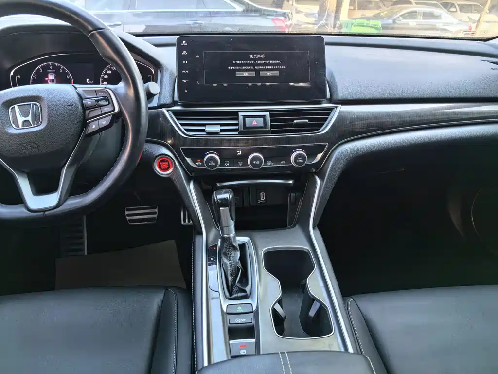 Honda Accord — миниатюра 10