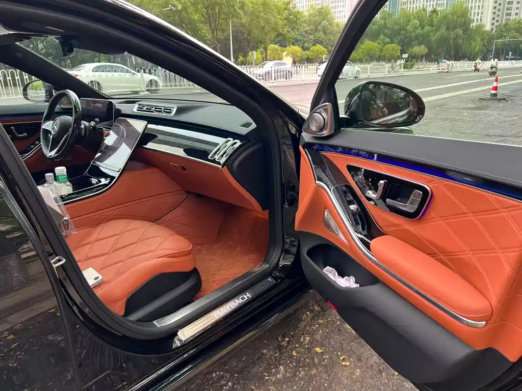 Mercedes-Benz S-Class — миниатюра 6