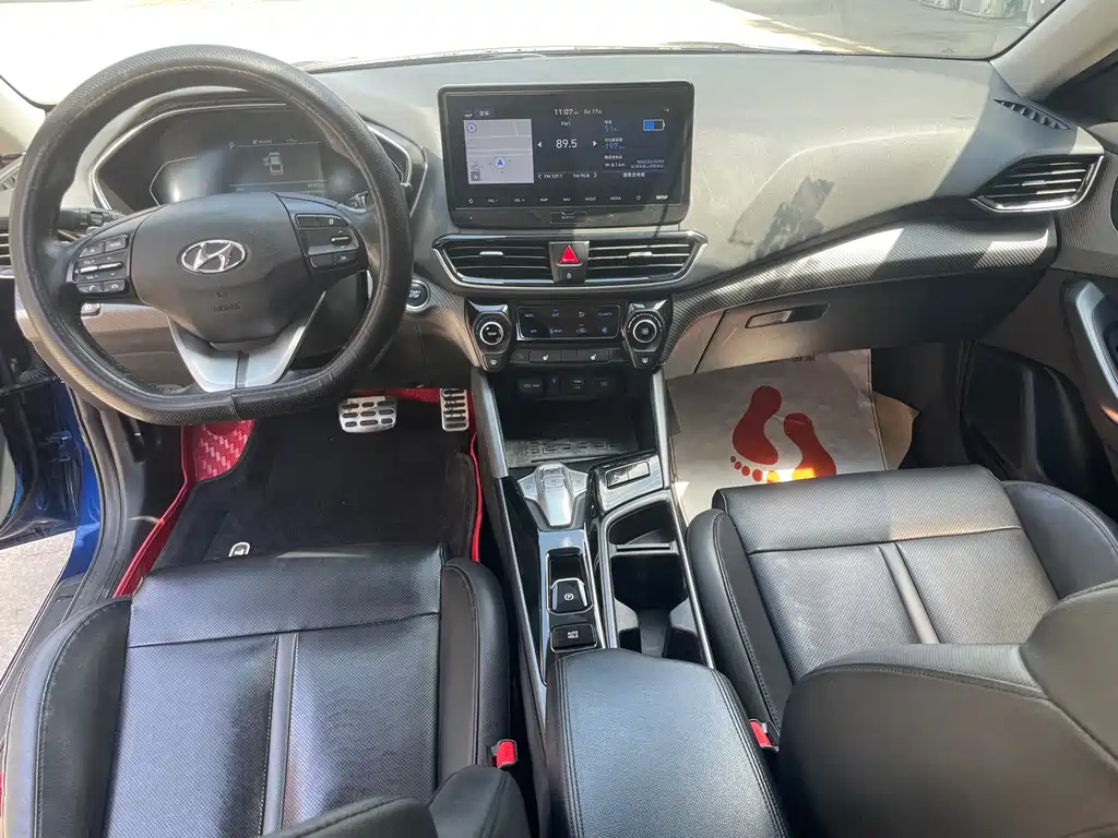 Hyundai Fista EV — миниатюра 12