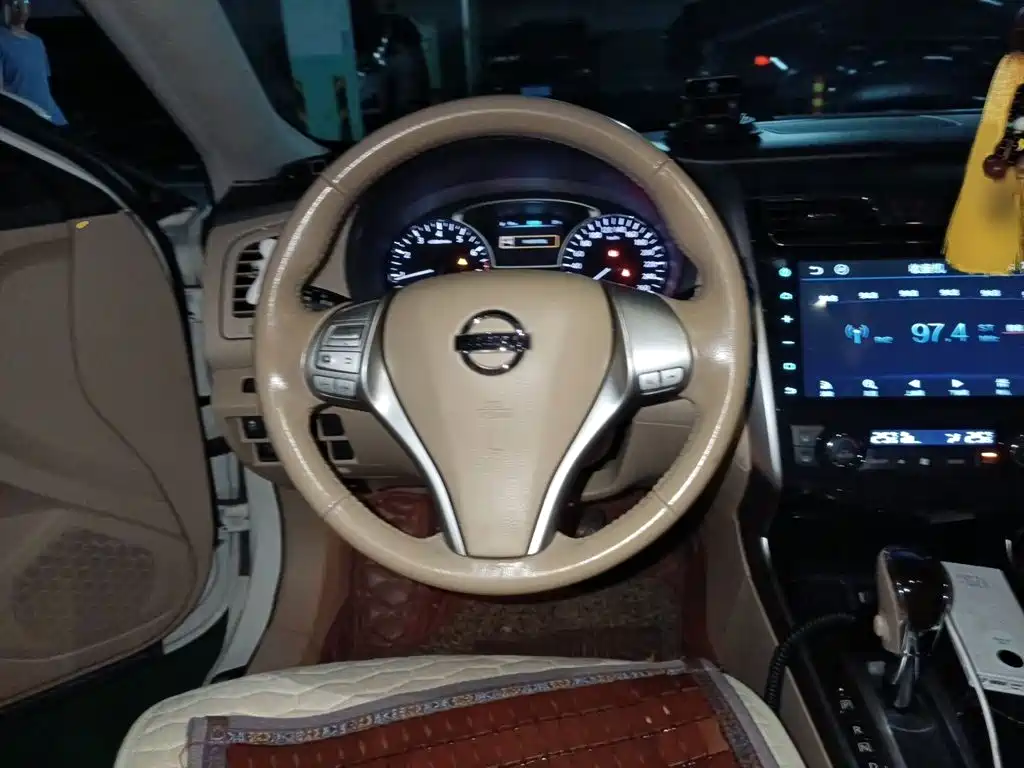 Nissan Teana — миниатюра 3