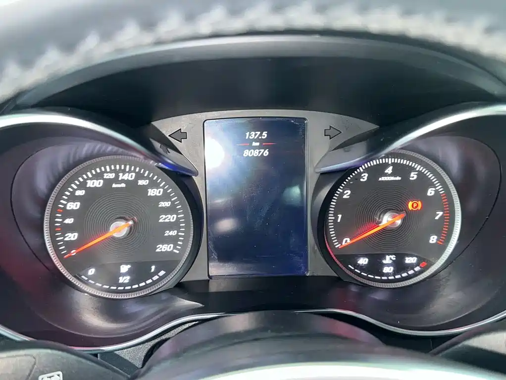 Mercedes-Benz C-Class (Import) — миниатюра 12