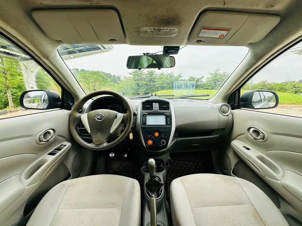 Nissan Sunny — миниатюра 16