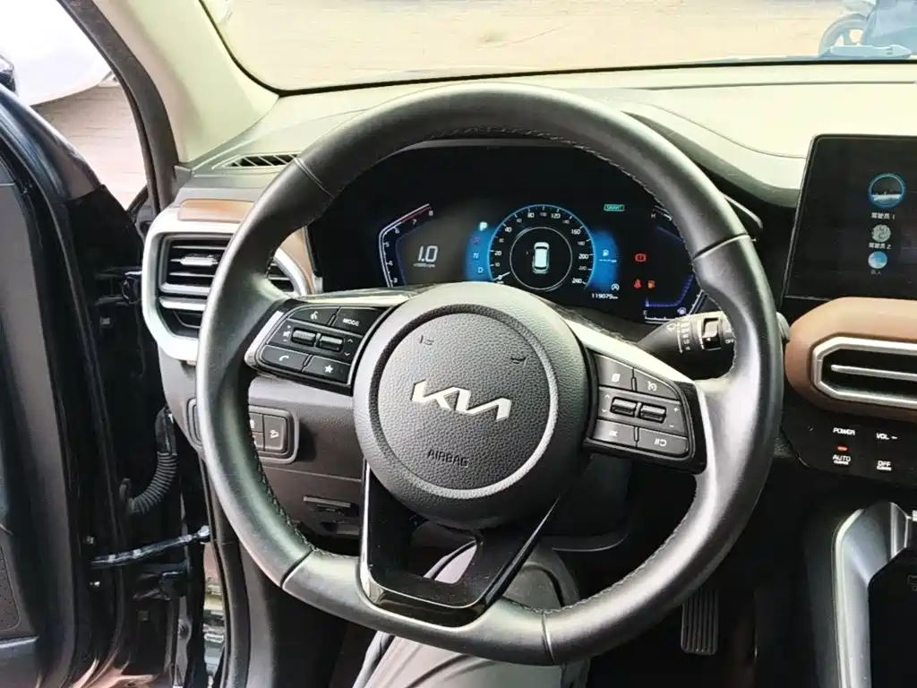 Kia Sportage — миниатюра 11