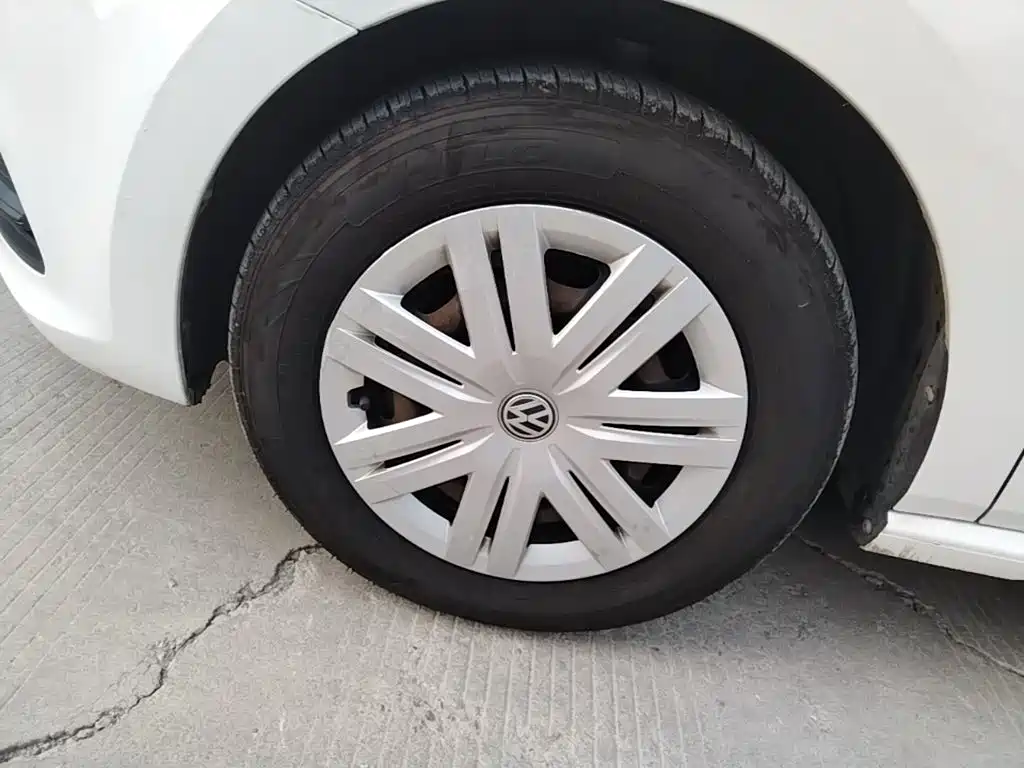 Volkswagen Polo — миниатюра 23