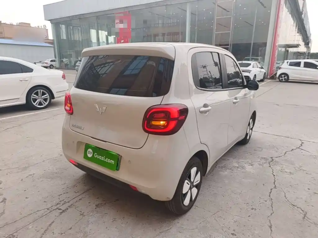 Wuling MINIEV — миниатюра 7