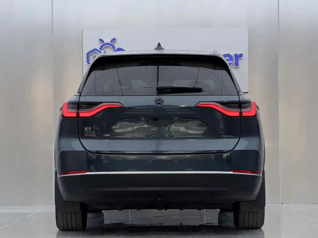 NIO NIO ES8