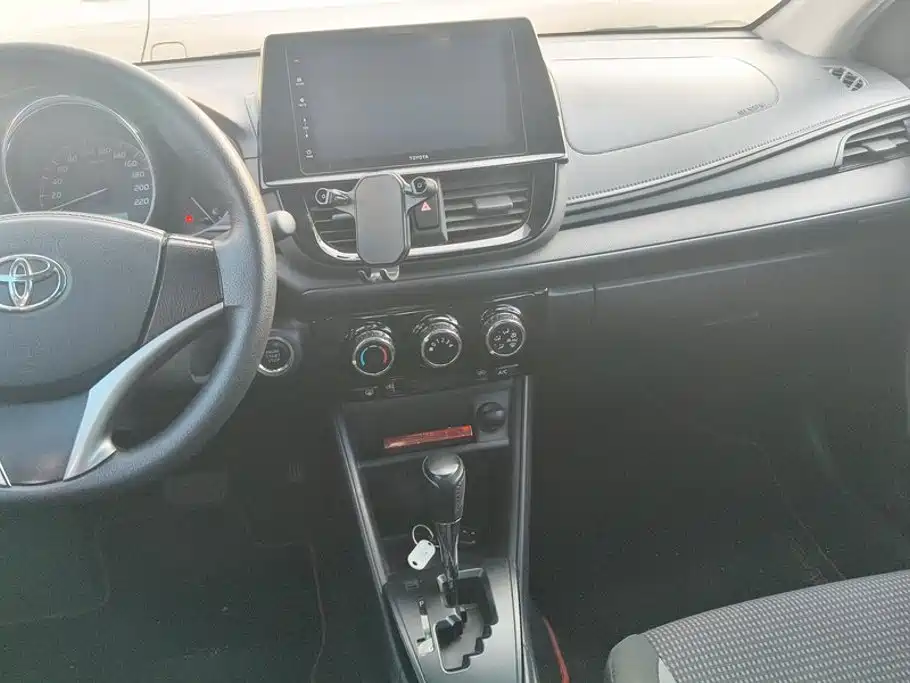 Toyota Vios — миниатюра 13