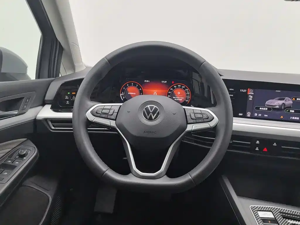 Volkswagen Golf — миниатюра 11