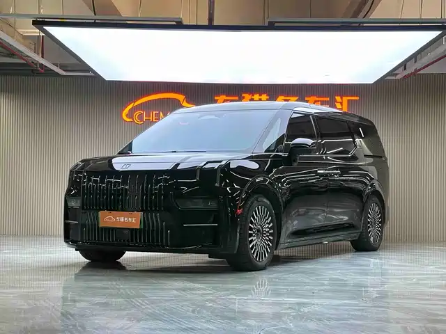 ZEEKR EXTREME KRYPTON 009 2024