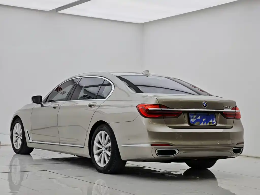 BMW 7 Series 7 2016 730Li Luxury