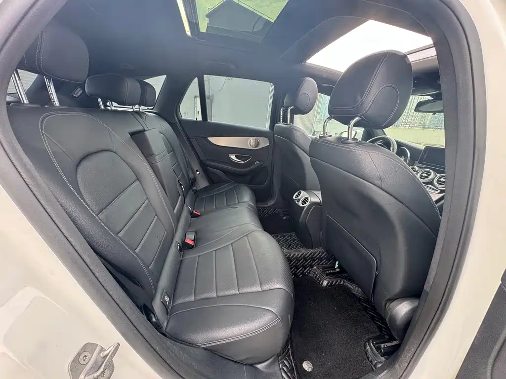 Mercedes-Benz GLC — миниатюра 10