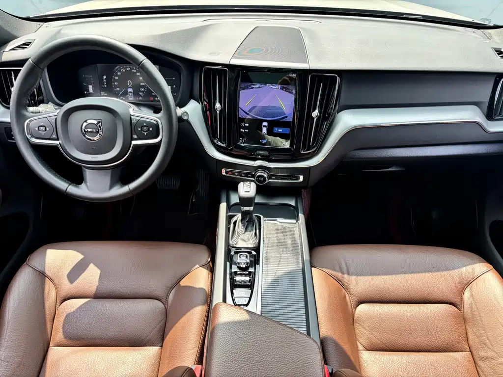 Volvo XC60 — миниатюра 12