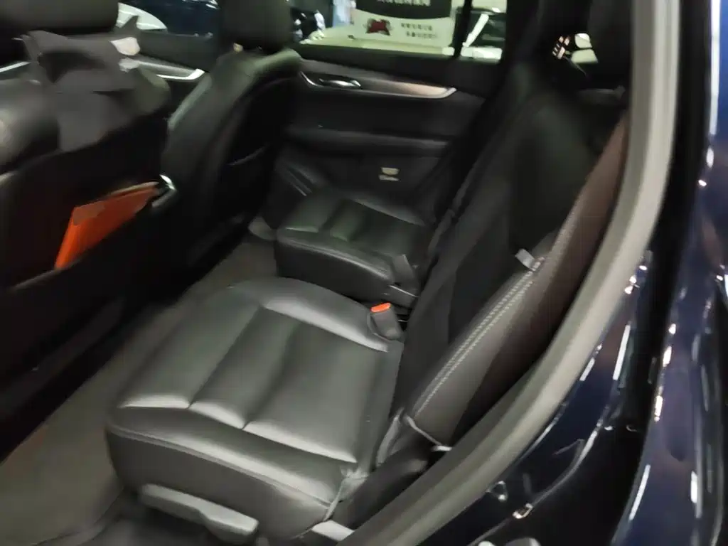 Cadillac XT6 — миниатюра 13