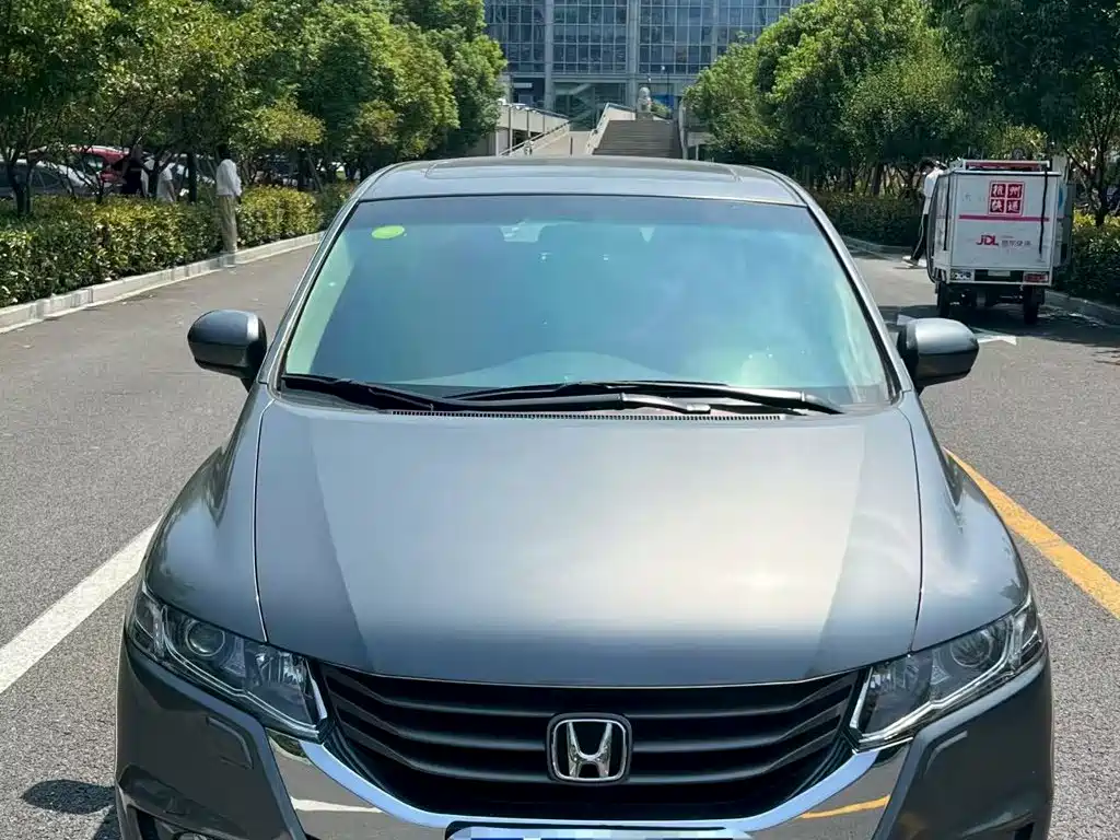 Honda Odyssey — миниатюра 2