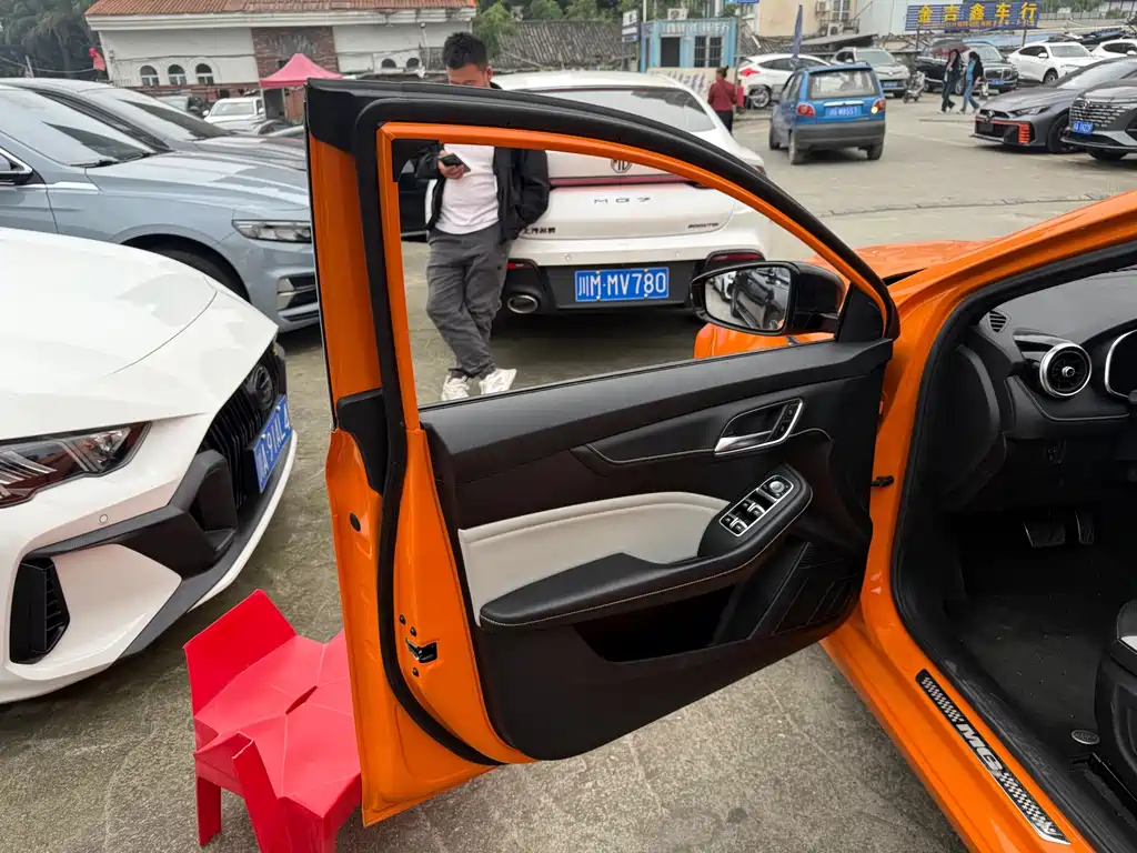MG MG6 — миниатюра 4