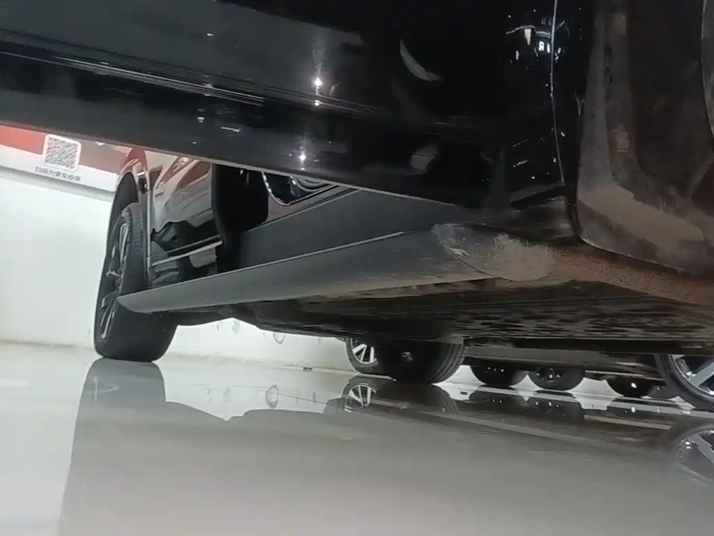 Li Auto Li L8 — миниатюра 21