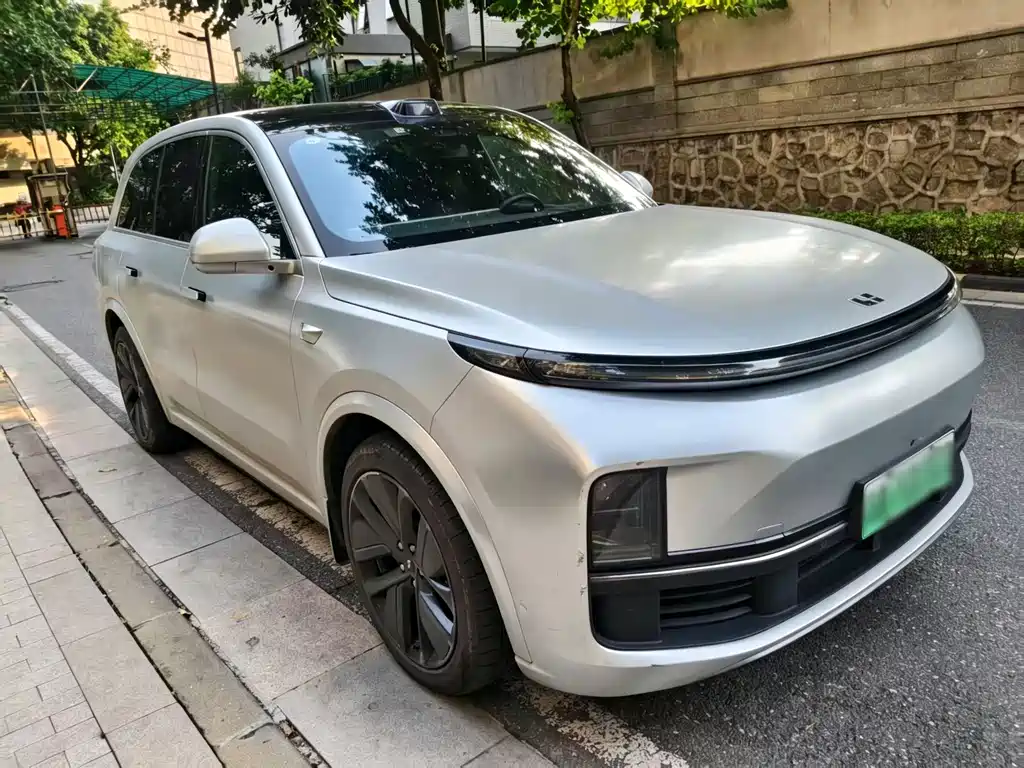 Li Auto Li L8 — миниатюра 3