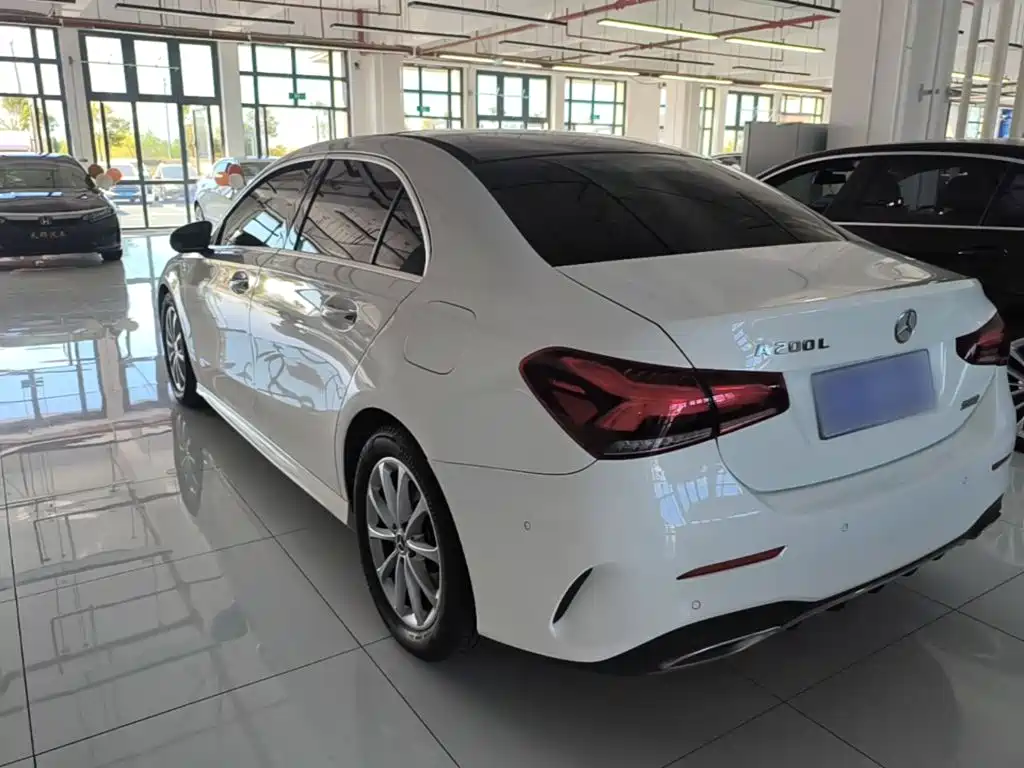 Mercedes-Benz A-Class — миниатюра 5