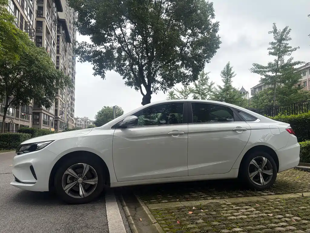 Geely Emgrand GL GL 2019 1.4T CVT Elite Smart