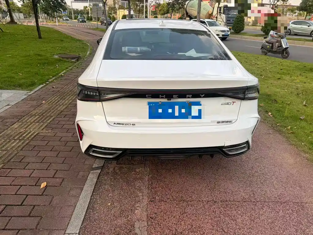 Chery Arrizo 8 — миниатюра 10