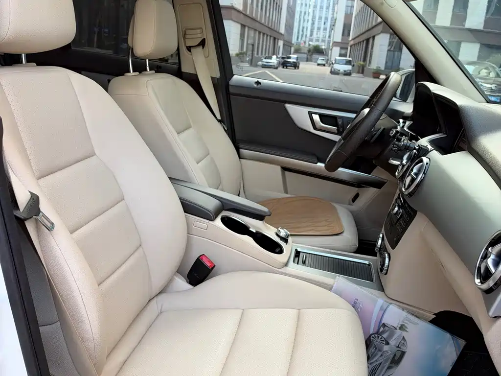 Mercedes-Benz GLK-Class — миниатюра 10