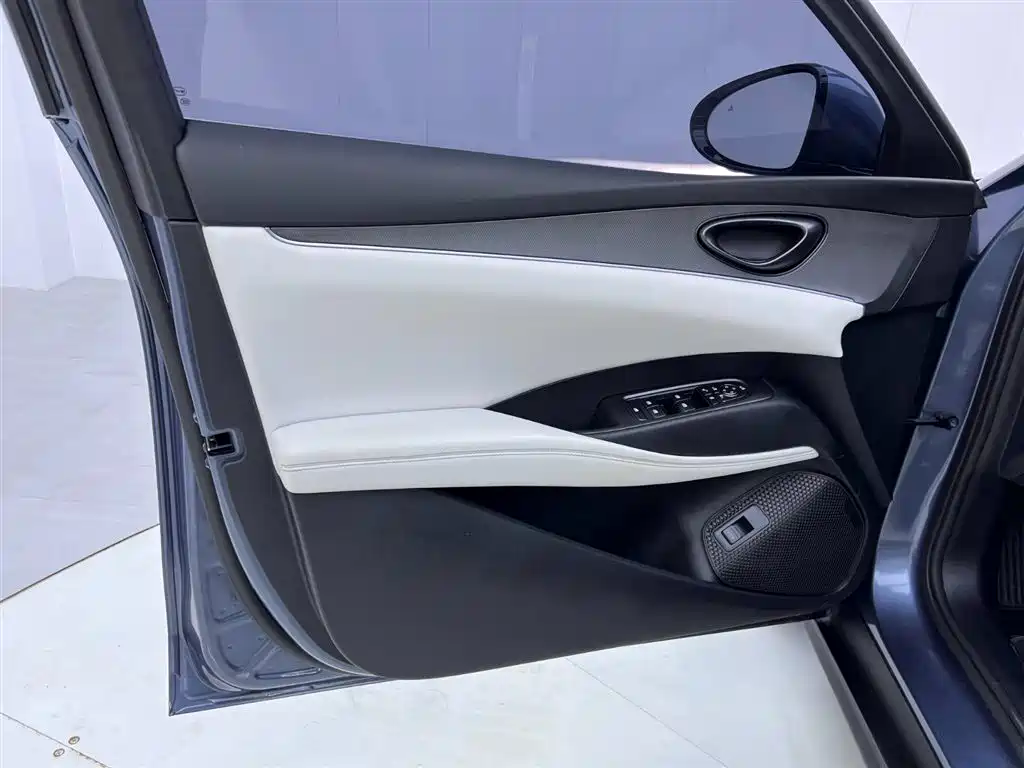 BYD SEAL 06 NEW ENERGY