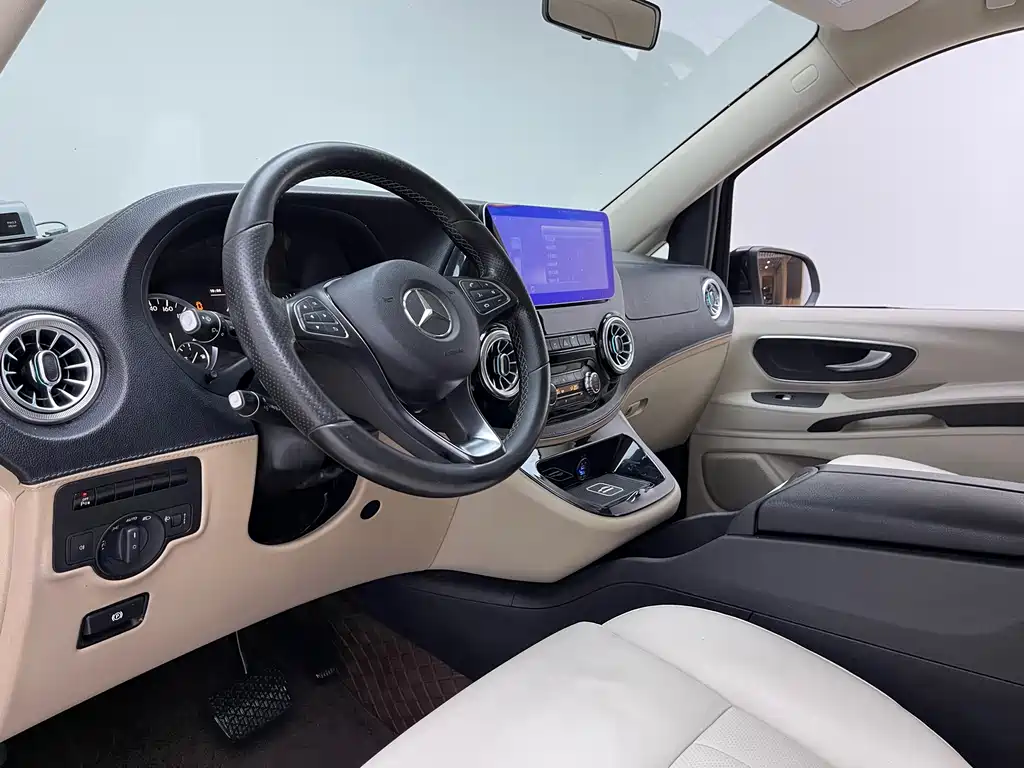 Mercedes-Benz Vito — миниатюра 4
