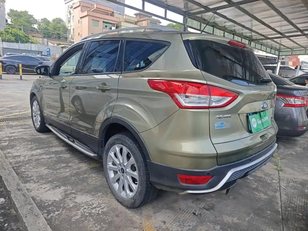 Ford Kuga — миниатюра 5