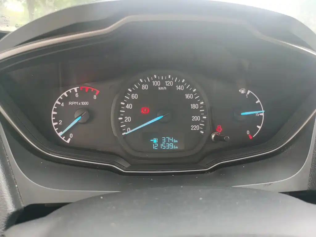 Ford Escort — миниатюра 7