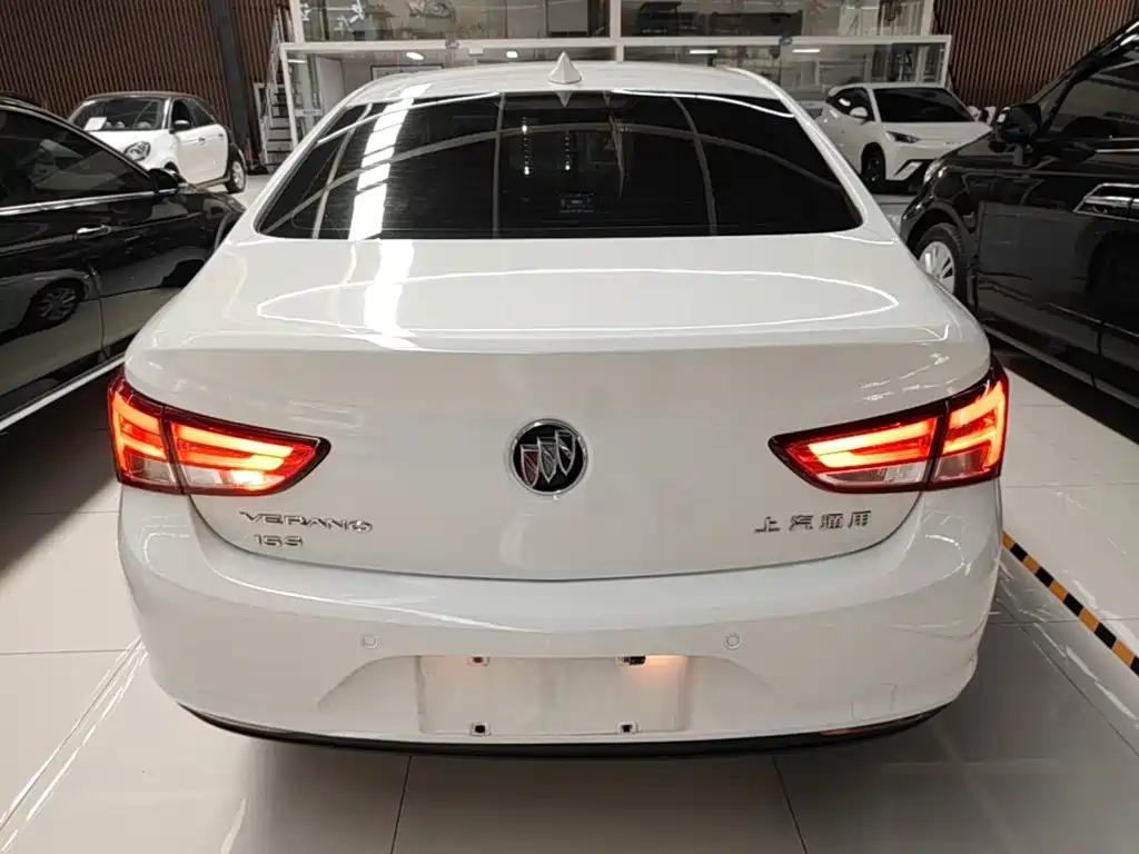 Buick Verano — миниатюра 6