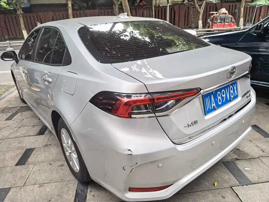 Toyota Corolla — миниатюра 3