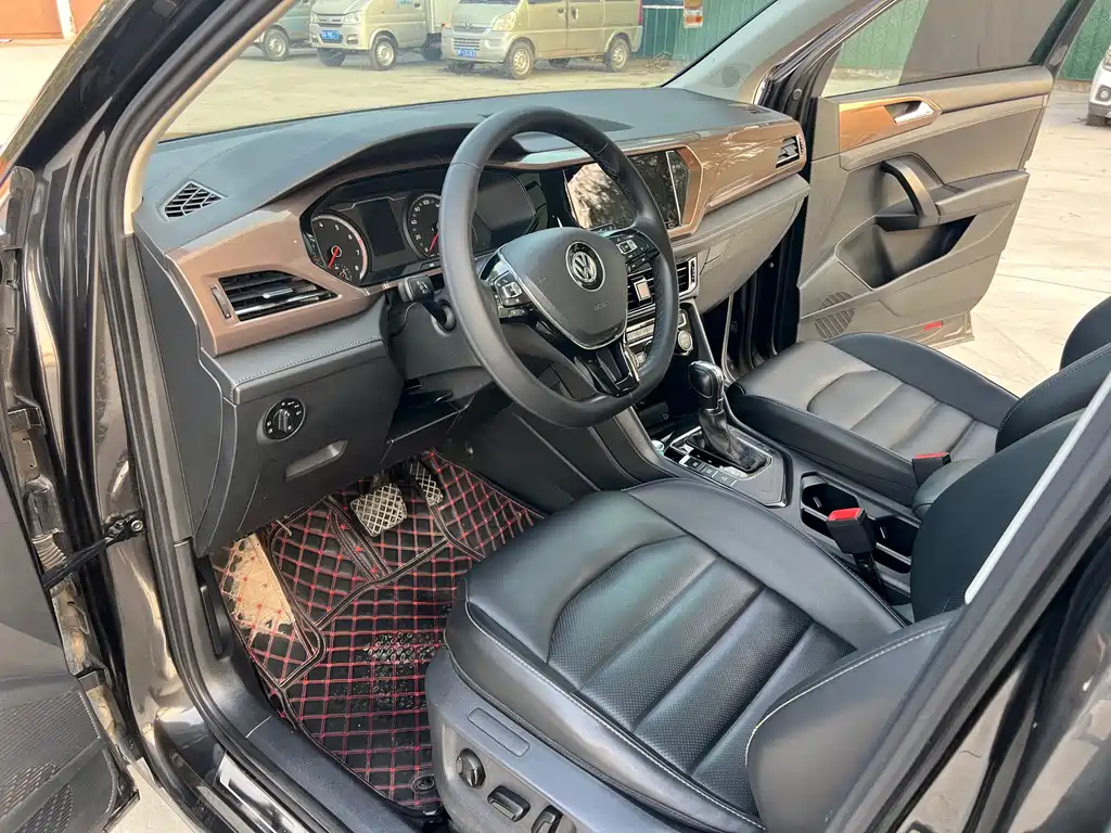 Volkswagen Tharu — миниатюра 14