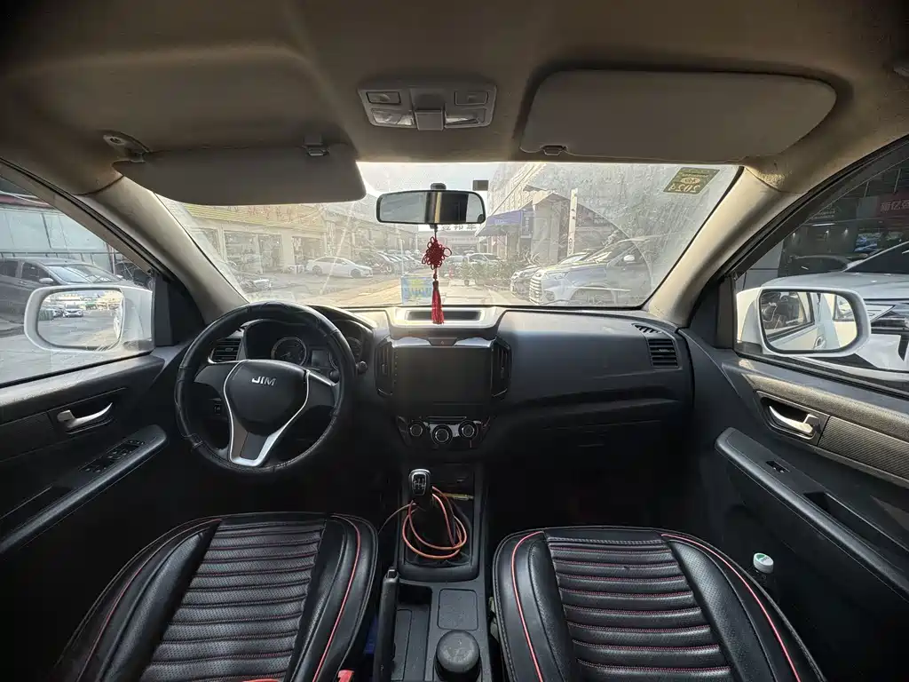 Isuzu RE-MAX Ruimai — миниатюра 11