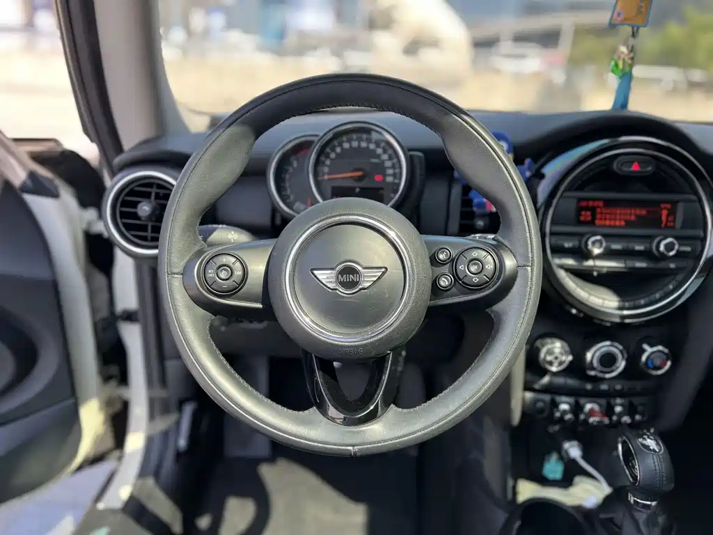 MINI Mini — миниатюра 8