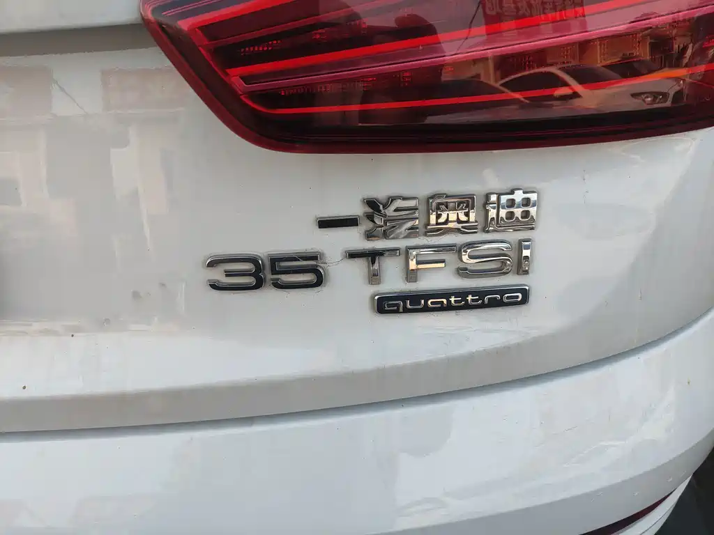 Audi Q3 — миниатюра 12