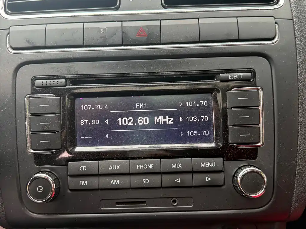 Volkswagen Polo — миниатюра 16