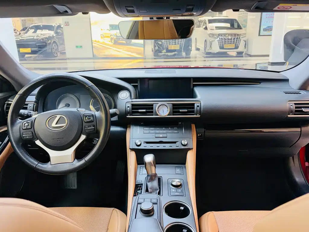 Lexus RC — миниатюра 16